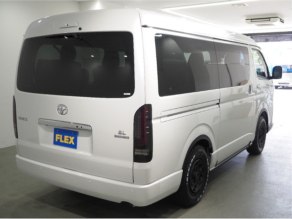 【新車/ハイエースワゴンGL/ファインテックツアラー/4WD/キャプテンシート】オリジナルシートカバー【全国納車可能】