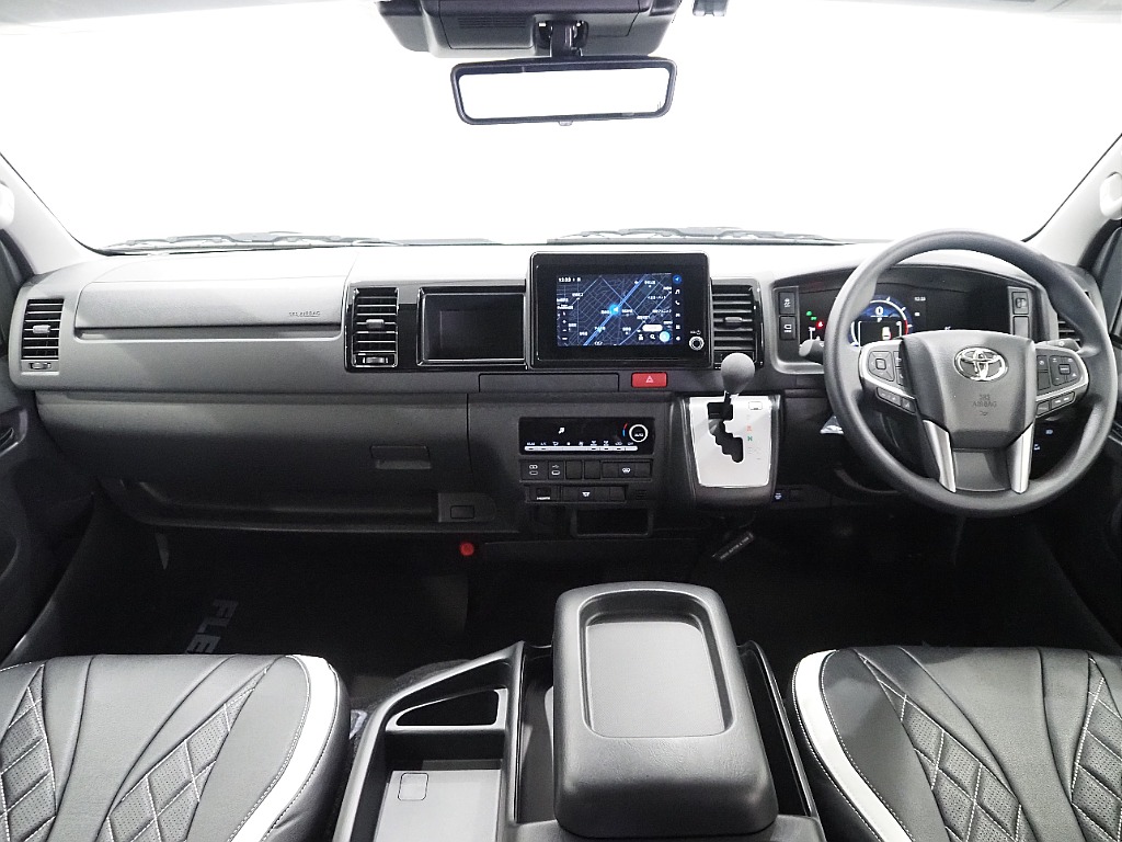 【新車/ハイエースワゴンGL/ファインテックツアラー/4WD/キャプテンシート】オリジナルシートカバー【全国納車可能】