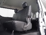 トヨタ ハイエースバン(34枚目)