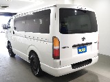 トヨタ ハイエースバン(6枚目)