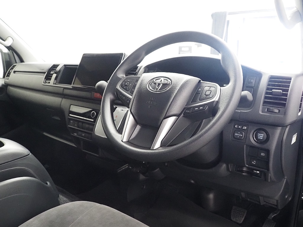 【新車/ハイエースワゴンGL/2WD/スタンダード配列】前向き10人乗車♪【全国納車可能】