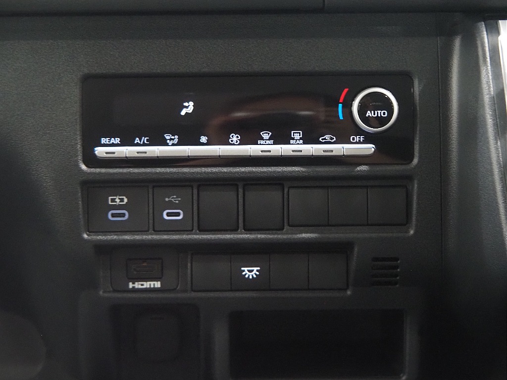 【新車ワゴンGL/オリジナル内装架装Ver1/2.7L/2WD/ガソリン】フローリング施工♪【全国納車可能】