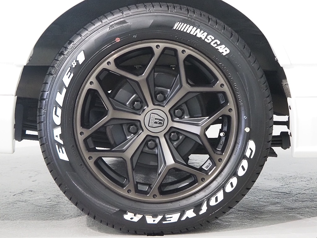 【R6年式/スーパーGL/ディーゼルターボ4WD/モデリスタフルエアロ】安心の4WD！【全国納車可能】