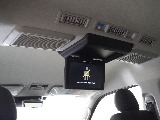 【新車/ハイエースワゴンGL/オリジナル内装架装familiar/ベッドキッド】フローリング施工♪【全国納車可能】