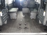 【新車/ハイエースワゴンGL/オリジナル内装架装familiar/ベッドキッド】フローリング施工♪【全国納車可能】