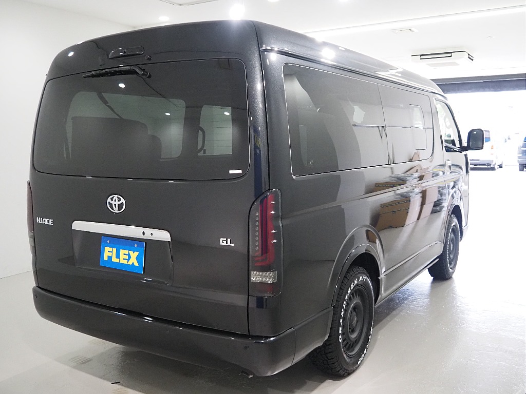 【新車/ハイエースワゴンGL/スタンダード配列/4WD】車内空間の広さが魅力♪【全国納車可能】