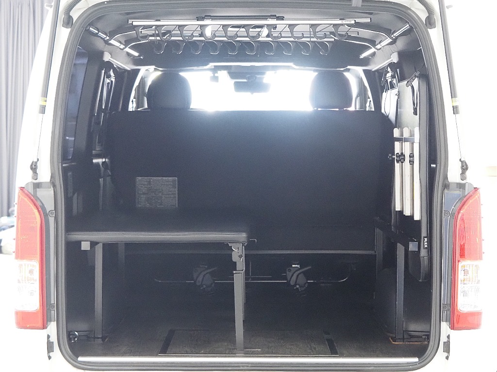 【R5年式/ハイエースバン/4WD/ディーゼルターボ】FishingVAN【全国納車可能】