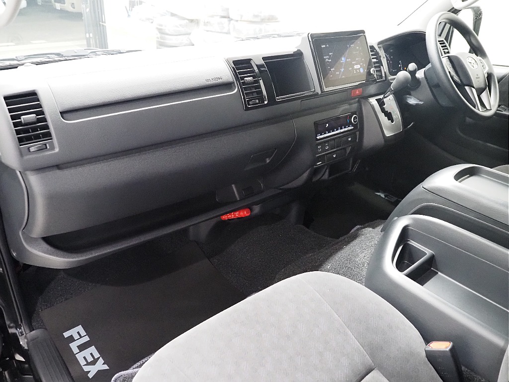 【新車/ワゴンGL/FLEX内装架装familiar/2.7L/4WD】フローリング施工【全国納車可能】