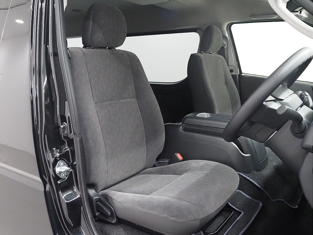 【新車/ワゴンGL/FLEX内装架装familiar/2.7L/4WD】フローリング施工【全国納車可能】