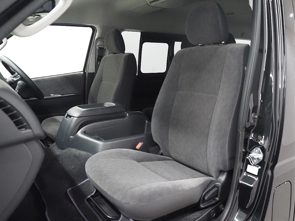 【新車/ワゴンGL/FLEX内装架装familiar/2.7L/4WD】フローリング施工【全国納車可能】