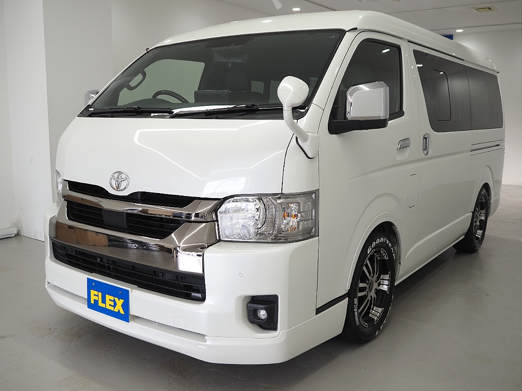 【R5年式/ワイドバンディーゼル2WD/両側小窓付き/11インチナビ】大容量スペース！【全国納車可能】