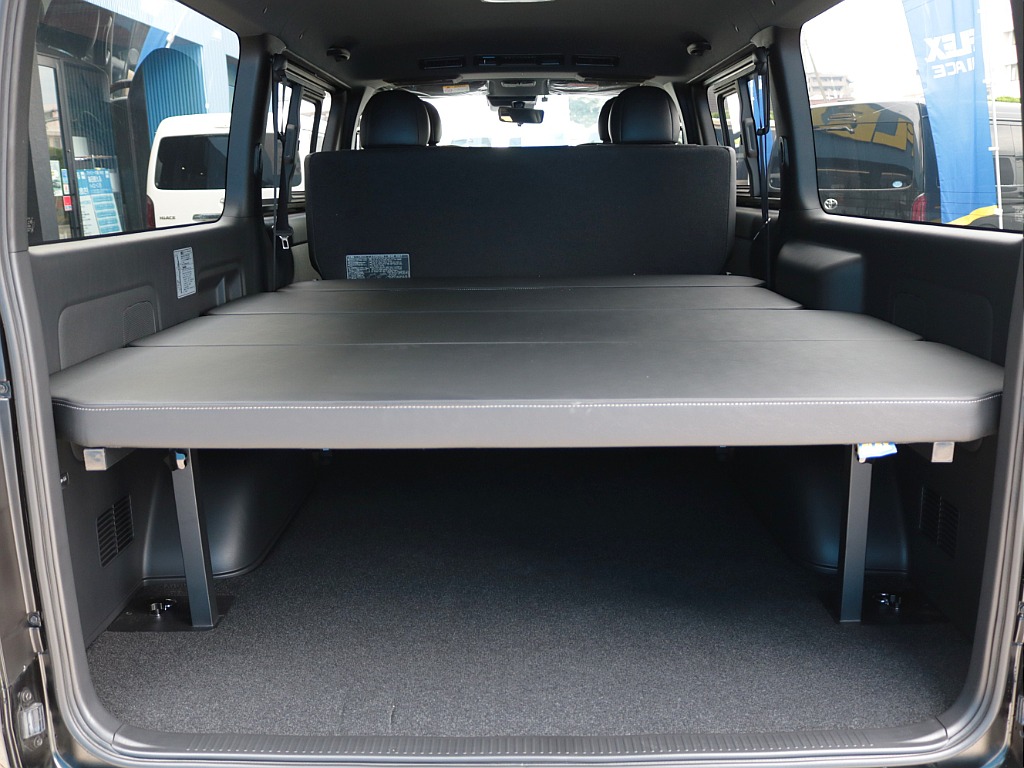 高さ調整が可能なＦＬＥＸオリジナルベッドキット付き！ベッドキット下にもたくさん収納が可能です！