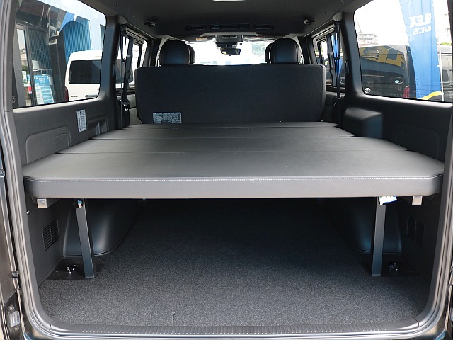 高さ調整が可能なＦＬＥＸオリジナルベッドキット付き！ベッドキット下にもたくさん収納が可能です！