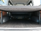 ベッドキット下にもたくさん荷物が積み込めます♪