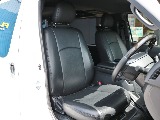 ブラックレザー調シートカバー！お手入れも楽になりますよ♪