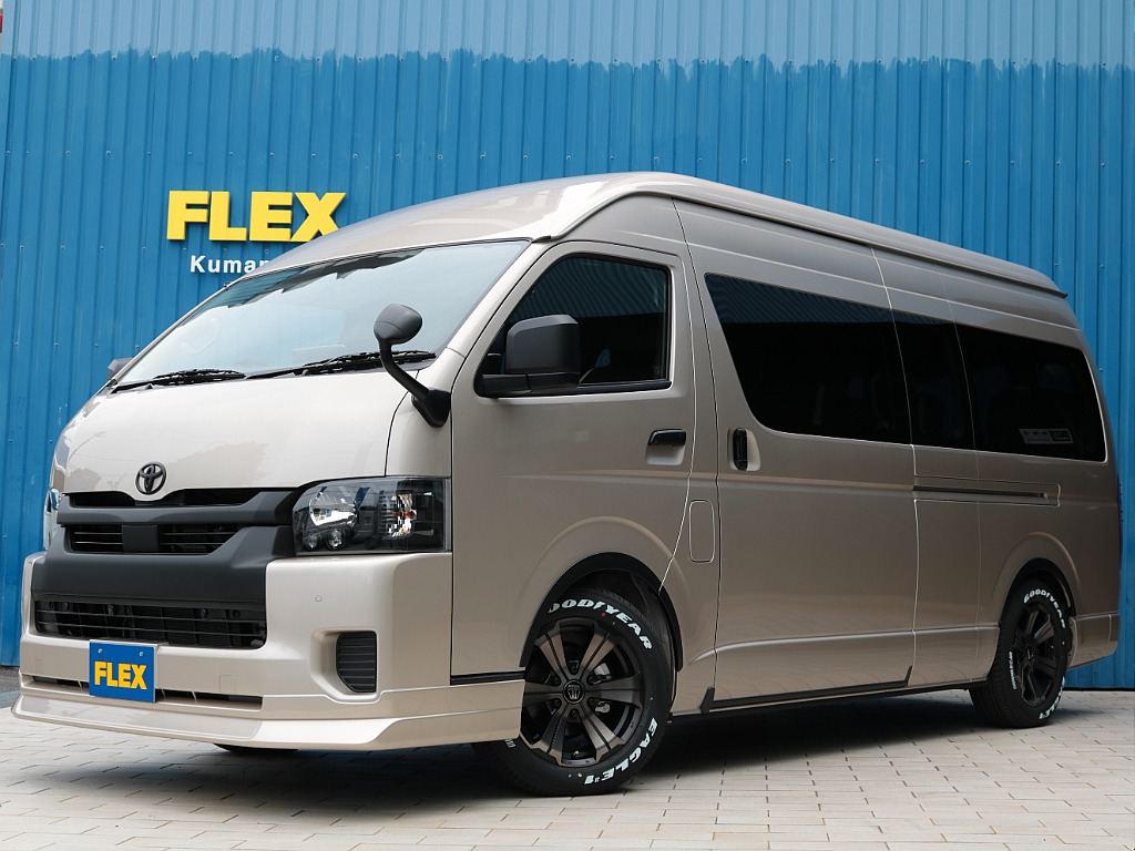新車【グランドキャビン　Ｆｉｎｅ　Ｔｅｃｈ　Ｔｏｕｒｅｒ(ファインテックツアラー)】４WD！前後アルパイン大画面モニター付き！上質な空間に加え、スーパーロングの広さを備えた特別なワゴン１０人乗りです！