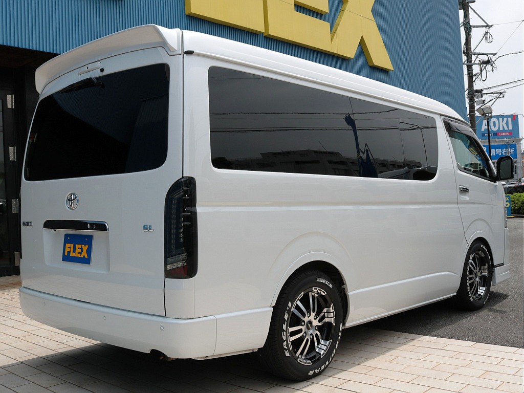 内外装フルカスタムを施したシートアレンジ車両！全国販売大歓迎♪全国納車も承りますので、お気軽にお問い合わせ下さい！