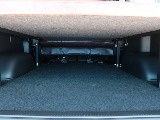 ベッドキット下にもたくさん荷物が積み込めますよ♪