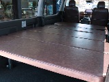 ＦＬＥＸノットレコードベッドキット付き！大人でも楽に横になれます！車中泊もできちゃいますね♪使い方が広がる人気のカスタムです！