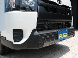 ワイルドなスタイルに仕上がる新品フレックスT-Force(ティーフォース)フロントスポイラーを装着しました！