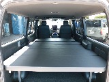 ＦＬＥＸベッドキット付き！大人でも楽に横になれます！車中泊もできちゃいますね♪使い方が広がる人気のカスタムです！