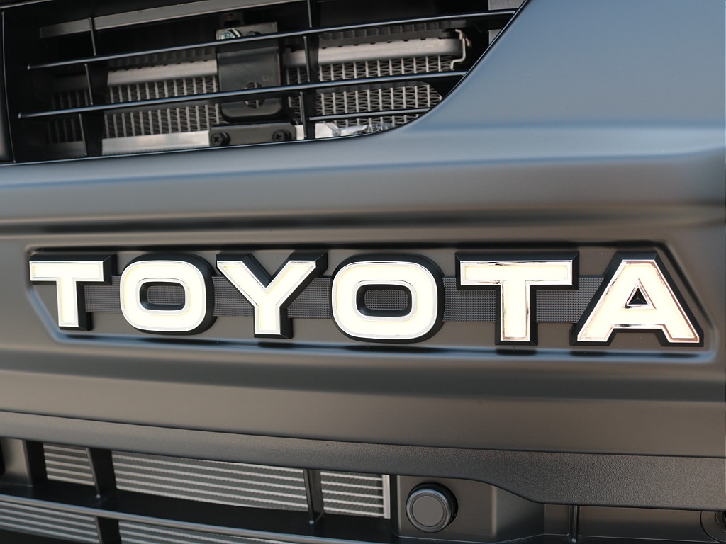 ＴＯＹＯＴＡエンブレムがクラシック感を引き立てます♪