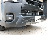 ワイルドなスタイルに仕上がるフレックスT-Force(ティーフォース)フロントスポイラーを装着しました！