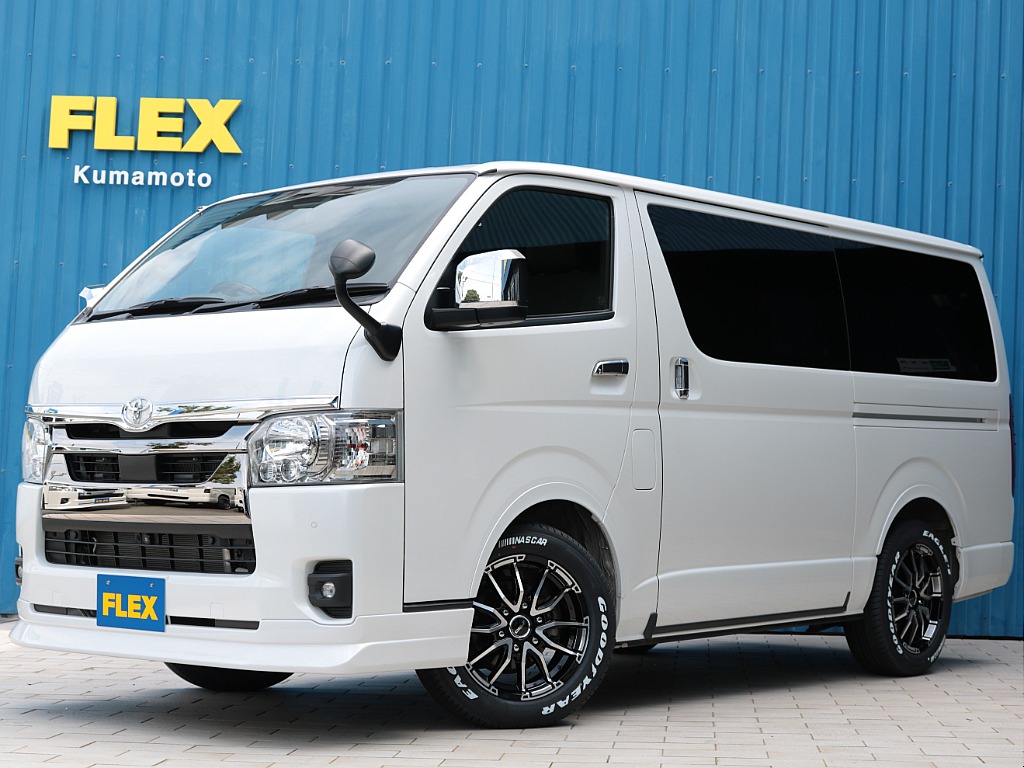 令和４年式！７型スーパーＧＬダークプライムⅡディーゼル２ＷＤ！走行２２,０５０km！新品ＦＬＥＸカスタム＆ベッドキット！内外装程度良好です！