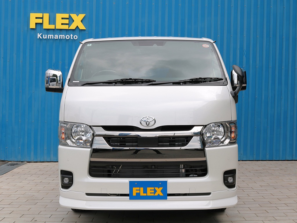 登録済み未使用車をベースに全て新品パーツで内外装フルカスタムを施しました！お見逃しなく！