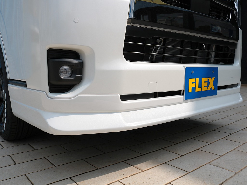 新品ＦＬＥＸフロントスポイラー！！フェイス周りが引き締まりますね♪
