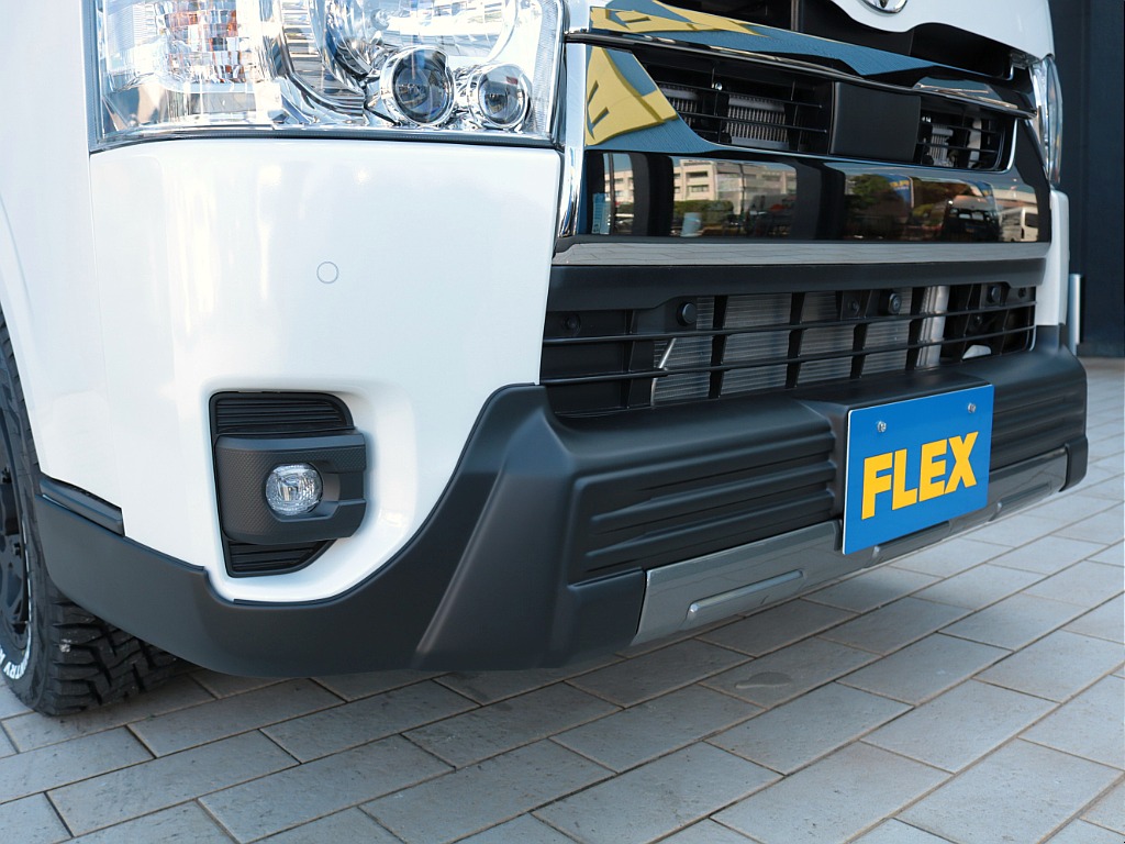 新品ＦＬＥＸティーフォースフロントスポイラーを装着しました！