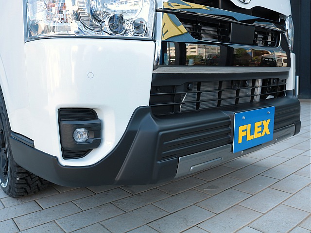 新品ＦＬＥＸティーフォースフロントスポイラーを装着しました！