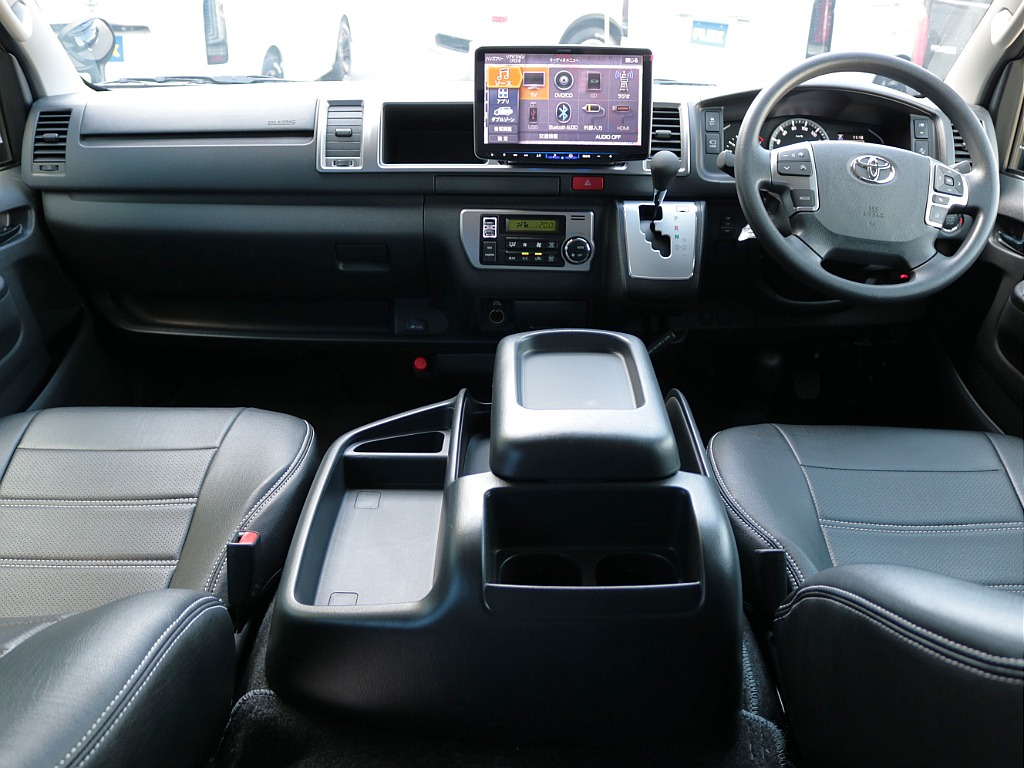 令和６年式 ハイエース ワゴン ＧＬ ２７００ｃｃ ガソリン ２ＷＤ シートアレンジＮＥＷＡＳ(ニューアス) 走行4,650ｋｍ！