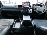 令和６年式　ハイエース　ワゴン　ＧＬ　２７００ｃｃ　ガソリン　２ＷＤ　シートアレンジＮＥＷＡＳ(ニューアス)　走行4,650ｋｍ！
