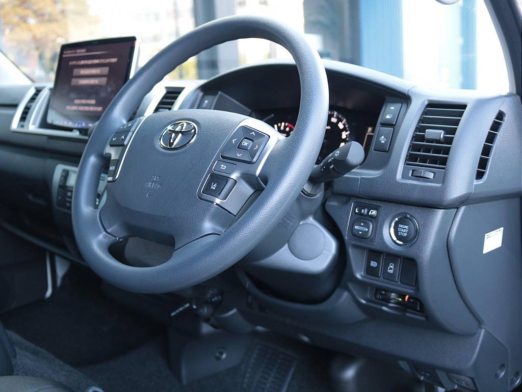 プッシュスタート＆スマートキー！パワースライドドアも完備！