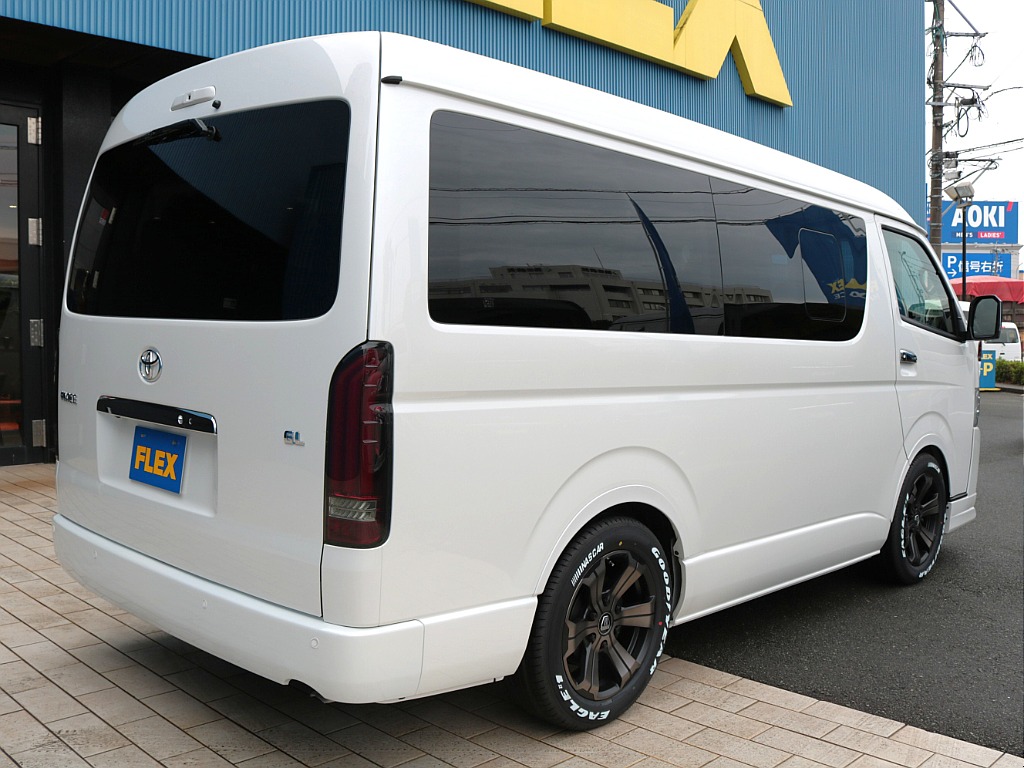 内外装フルカスタムの１台！各種オートローン・オートリースも取り扱っております！全国販売大歓迎♪全国納車も承りますので、お気軽にお問い合わせ下さい！