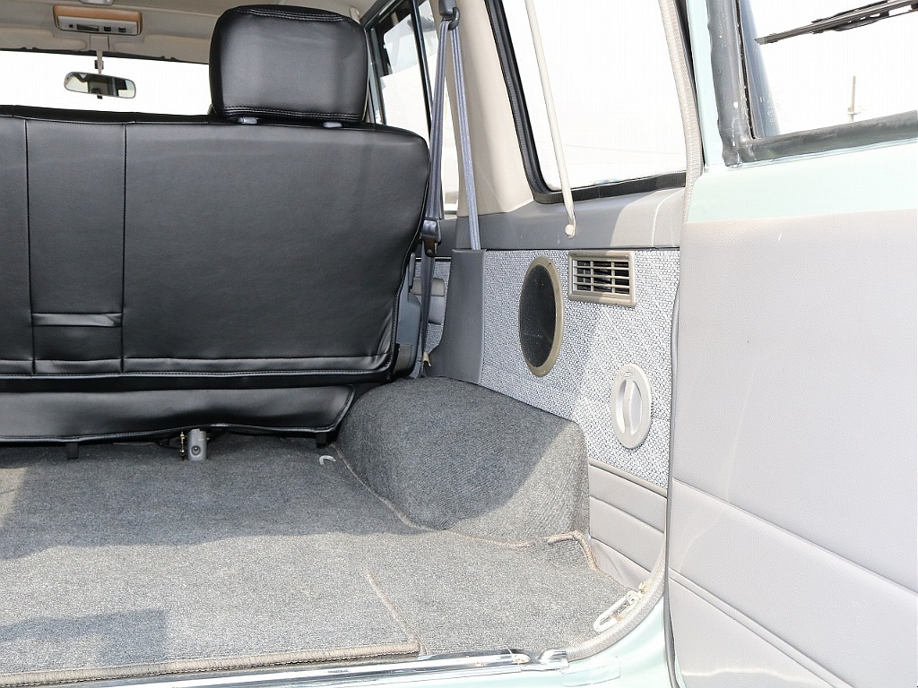 傷、汚れの少ない良い車両ですね！