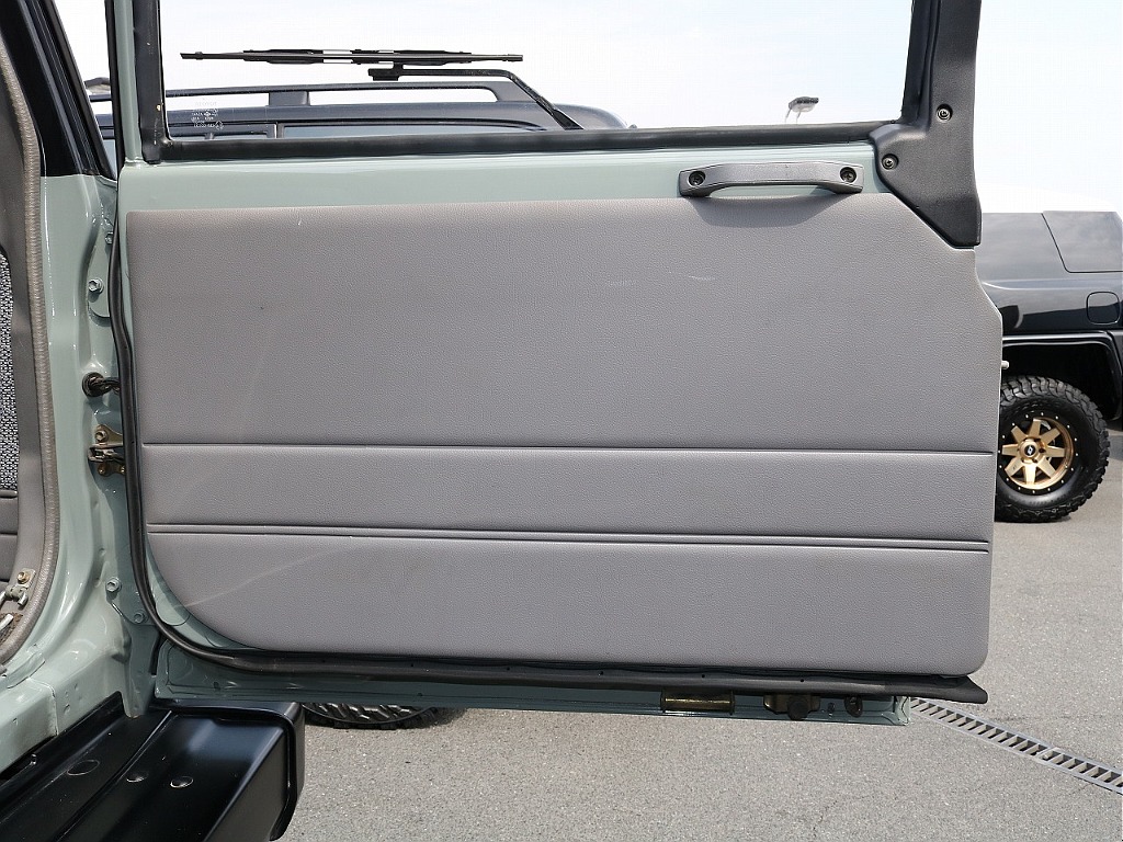 リアゲート内張りの状態も良好です！