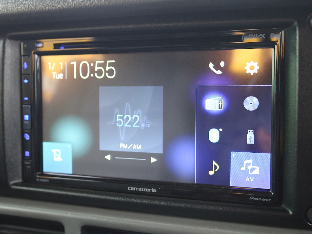 カロッツェリアディスプレイオーディオ完備！