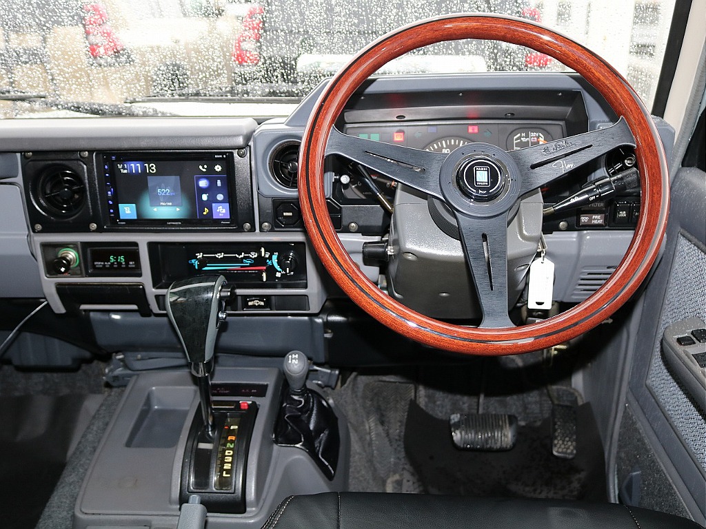 運転が楽しくなるコックピット☆