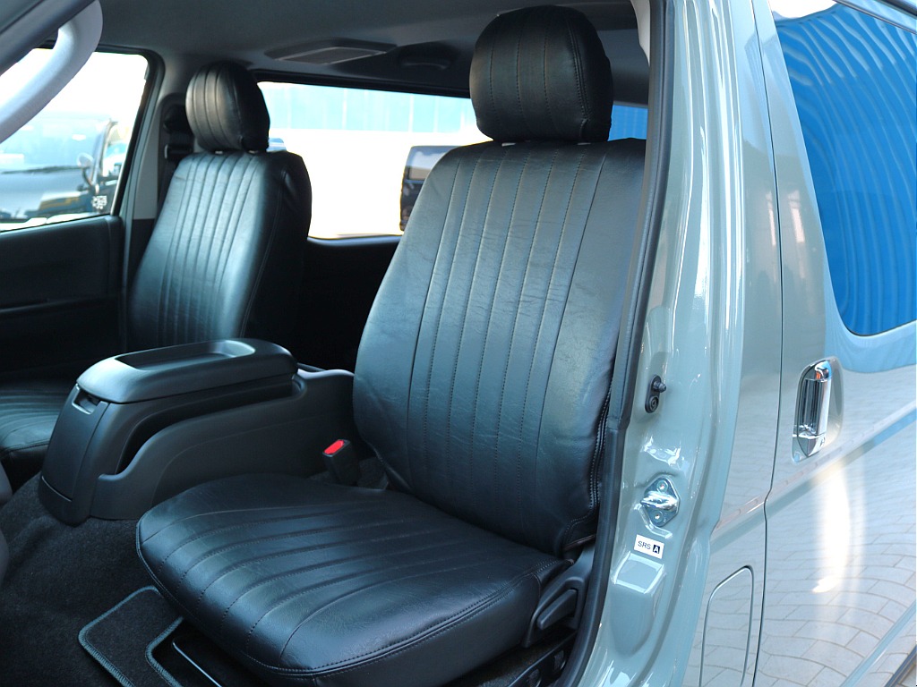 未使用車なので内外装もちろんキレイです！