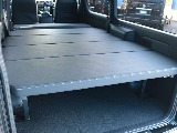 ＦＬＥＸベッドキット付き！大人でも楽に横になれます！車中泊もできちゃいますね♪使い方が広がる人気のカスタムです！