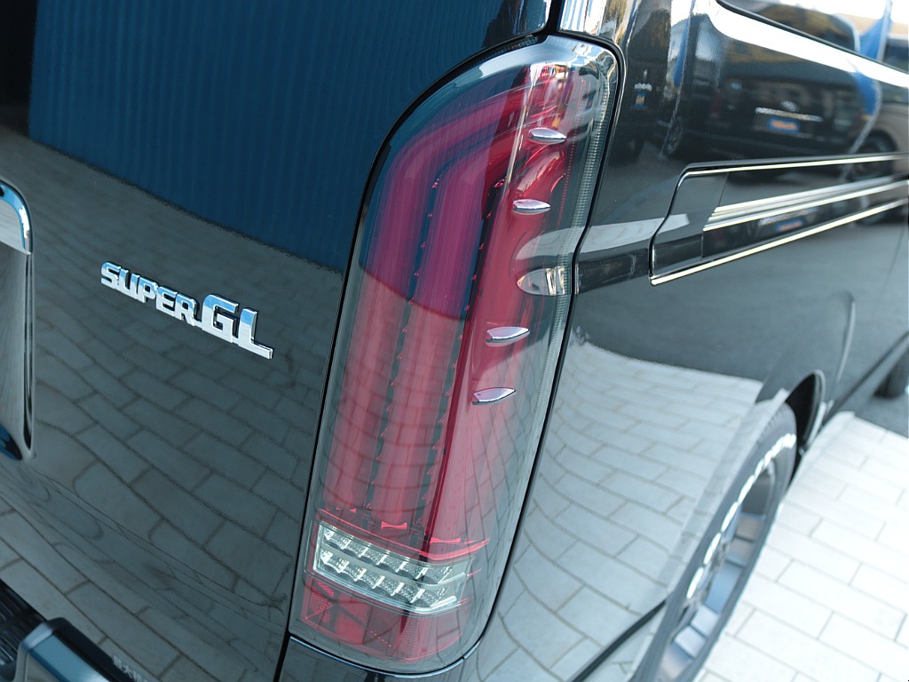 ＦＬＥＸアルティメットＬＥＤテールランプ！