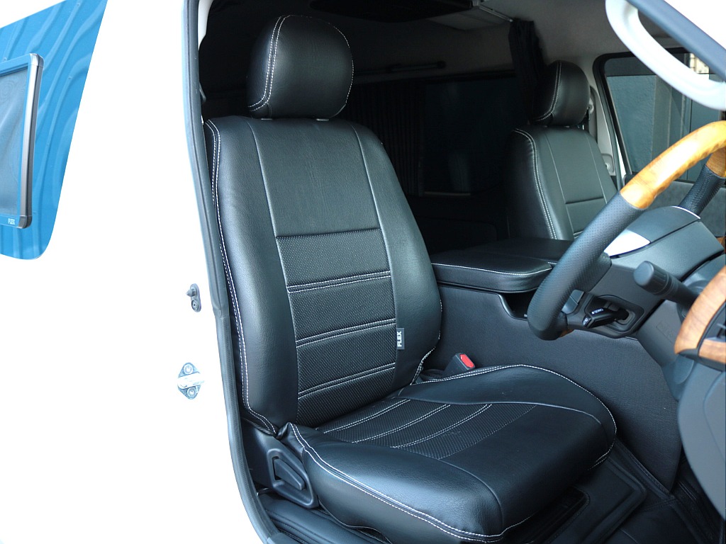 シートカバー付きでお手入れも楽になりますよ♪