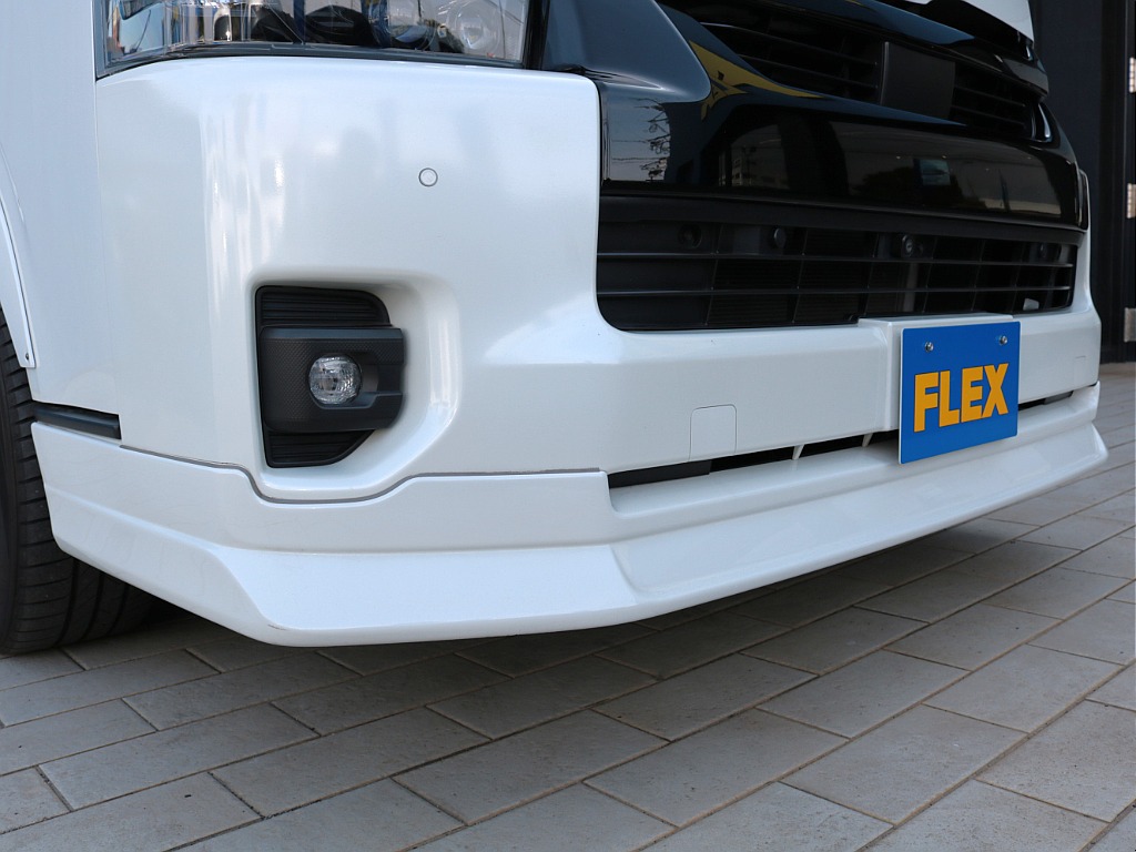 ＦＬＥＸフロントスポイラー！！フェイス周りが引き締まりますね♪