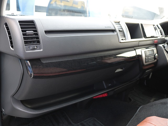 程度良好なパネル回り♪清潔感のある室内です！