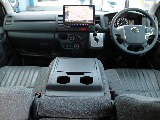 新車　ハイエースＶ　ＤＸ　２０００ｃｃ　ガソリン　２ＷＤ　シートアレンジ　ＷｏｏｄＲｉｍ(ウッドリム)