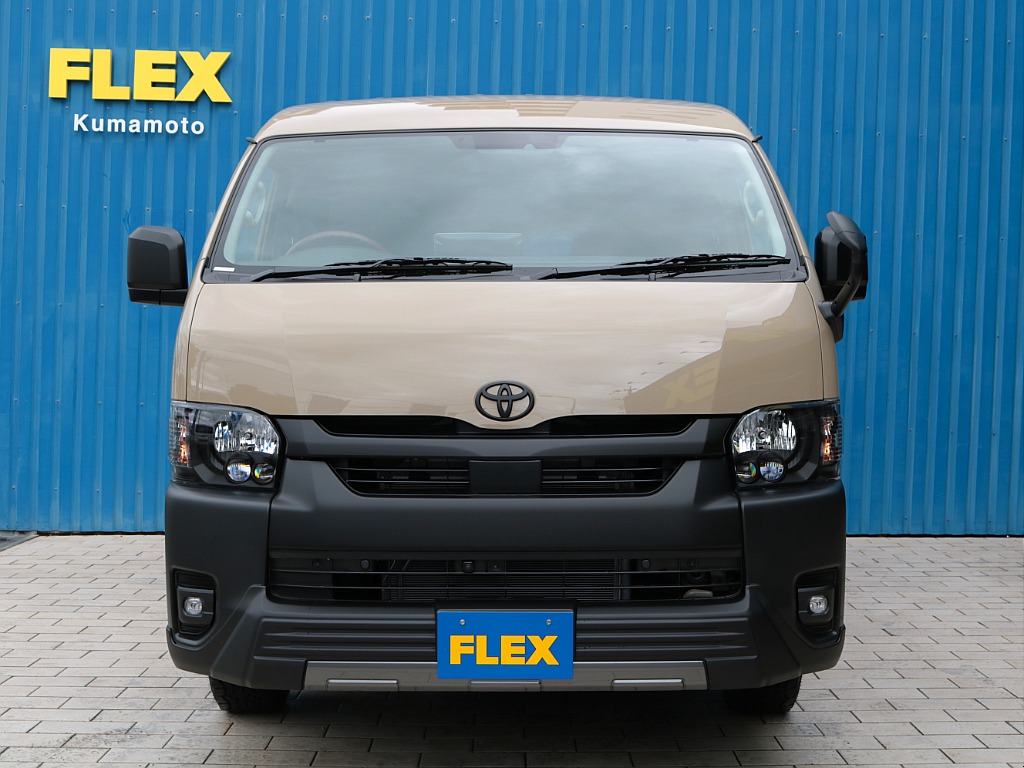 内外装フルカスタムの豪華装備の１台です！