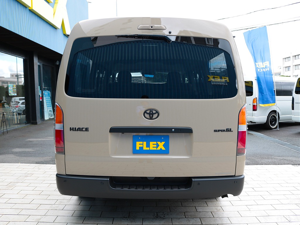 現車在庫中につき早めのご納車も可能です！お気軽に熊本店までお問い合わせ下さい！ＴＥＬ０９６－３８６－６０３９まで！ハイエース探しは在庫豊富なＦＬＥＸマデ！