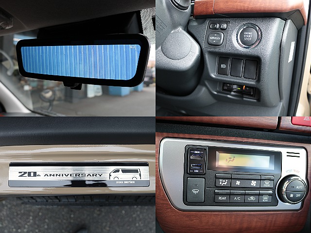 新車時オプションのデジタルインナーミラー！20周年記念スカッフプレート付き！ＨＤＭＩ＆ＵＳＢポートも完備でスマホミラーリングも可能です♪